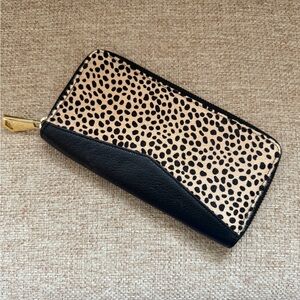NWOT AIMEE KESTENBERG WOMEN'S CHEETAH AND LEATHER ZIP WALLET CLUTCH